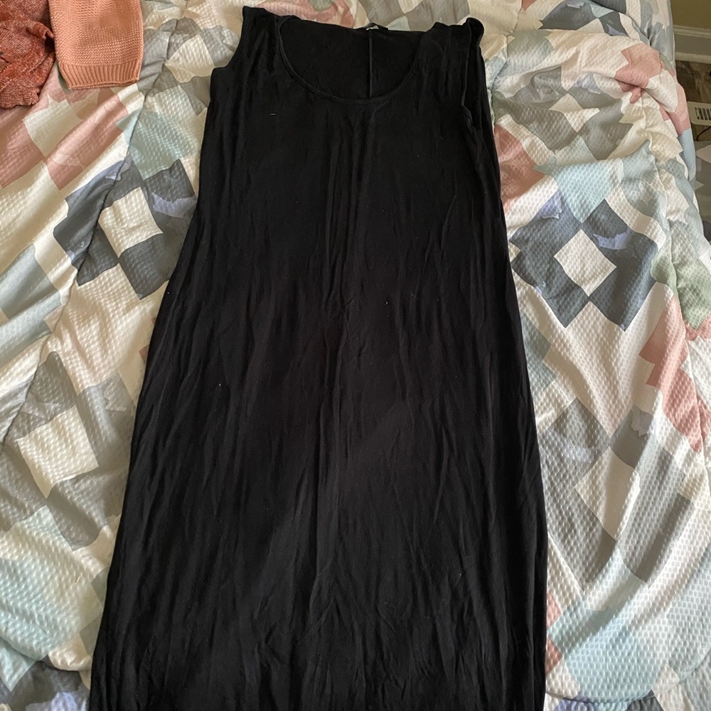 Maxi dress/form fitting